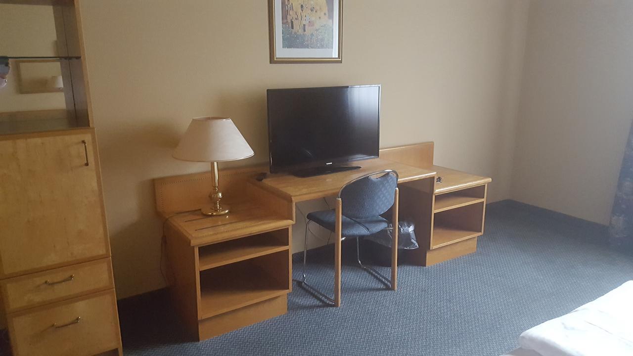 Hotel Ziegenkrug Schweriner Tor Pampow Dış mekan fotoğraf