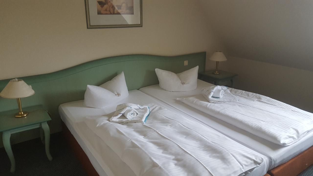 Hotel Ziegenkrug Schweriner Tor Pampow Dış mekan fotoğraf
