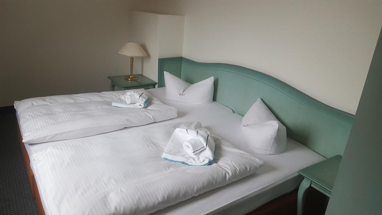 Hotel Ziegenkrug Schweriner Tor Pampow Dış mekan fotoğraf